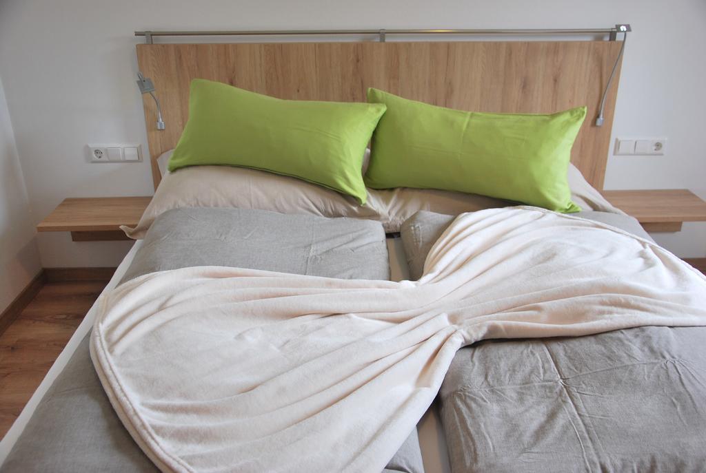 Haus Pflaum Apartment Dellach im Drautal Luaran gambar
