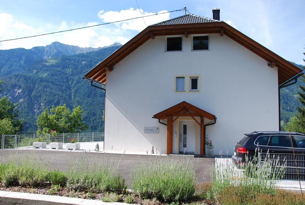Haus Pflaum Apartment Dellach im Drautal Luaran gambar