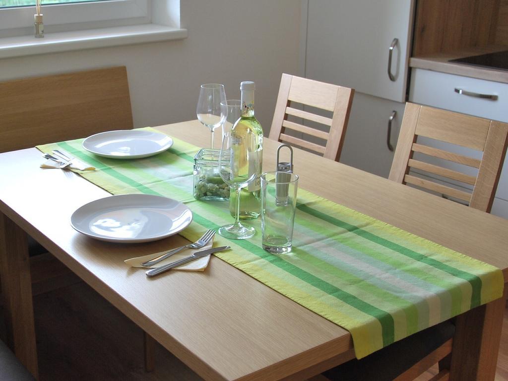 Haus Pflaum Apartment Dellach im Drautal Luaran gambar