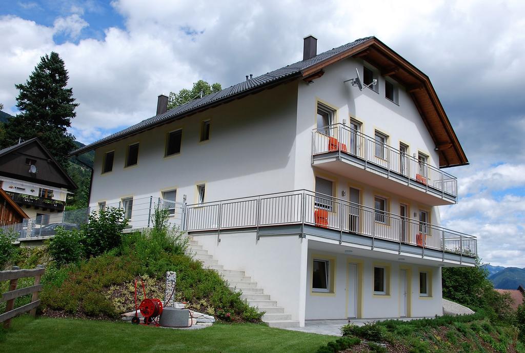 Haus Pflaum Apartment Dellach im Drautal Luaran gambar